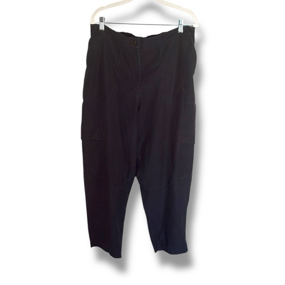 Lululemon Black Light Utilitech Cargo Pocket High Rise Pant Size 33 - Picture 1 of 8